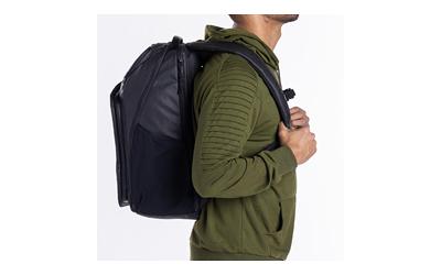 Achro, Black B2-30BP-BL