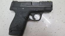 Smith & Wesson M&P 9 Shield