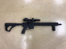 Daniel Defense 02-151-20026047Package