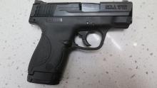 Smith & Wesson M&P 9 Shield